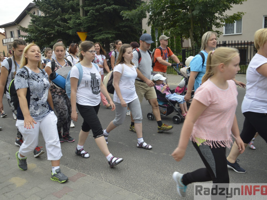 Ruszyli przed oblicze Matki Bożej