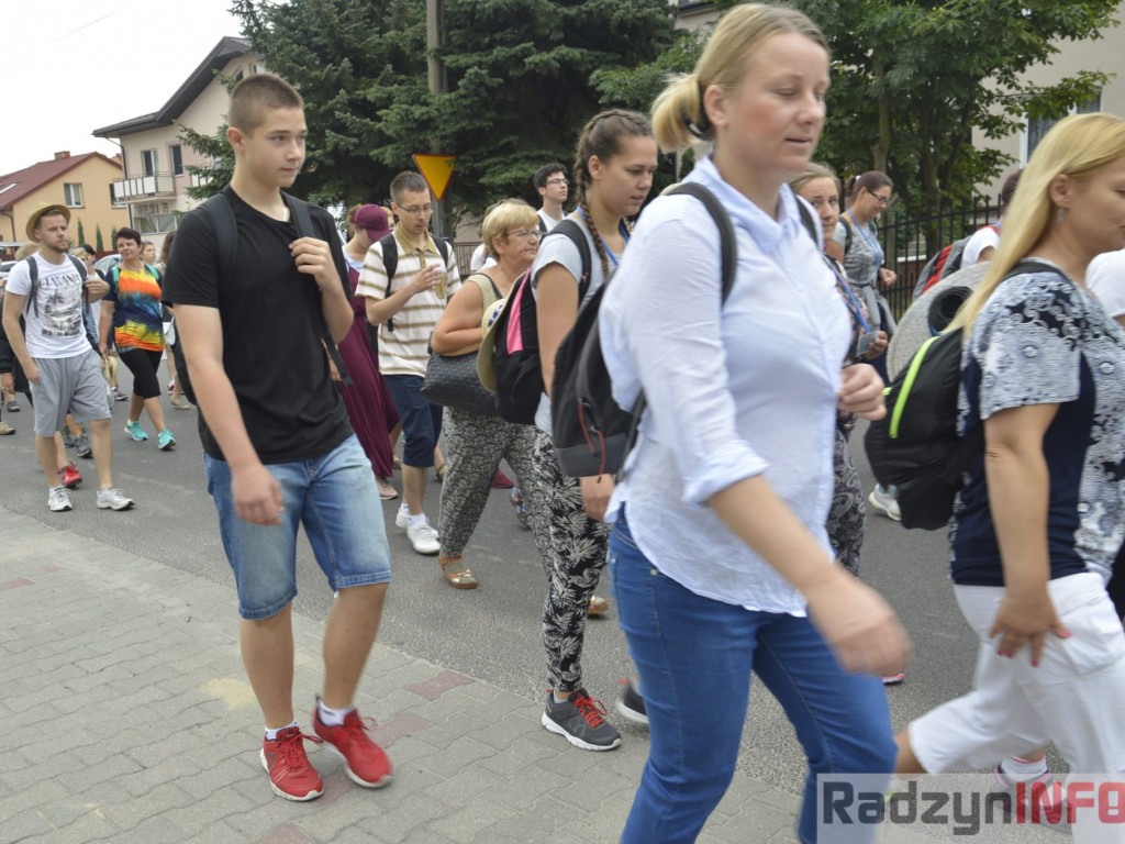 Ruszyli przed oblicze Matki Bożej
