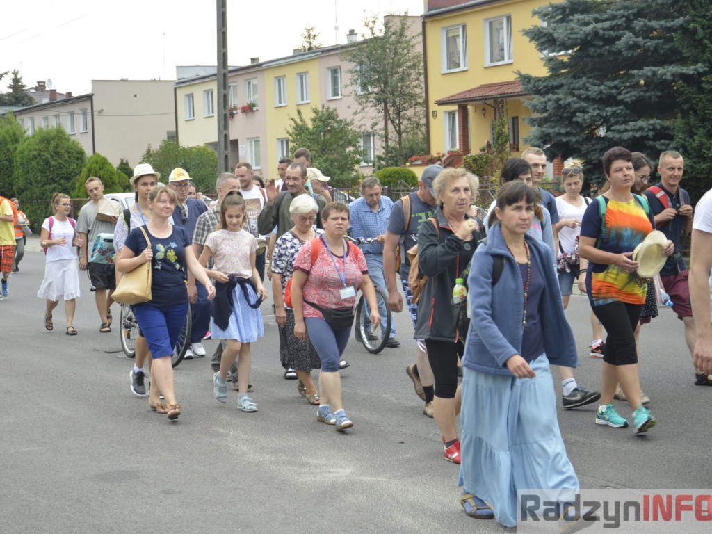 Ruszyli przed oblicze Matki Bożej