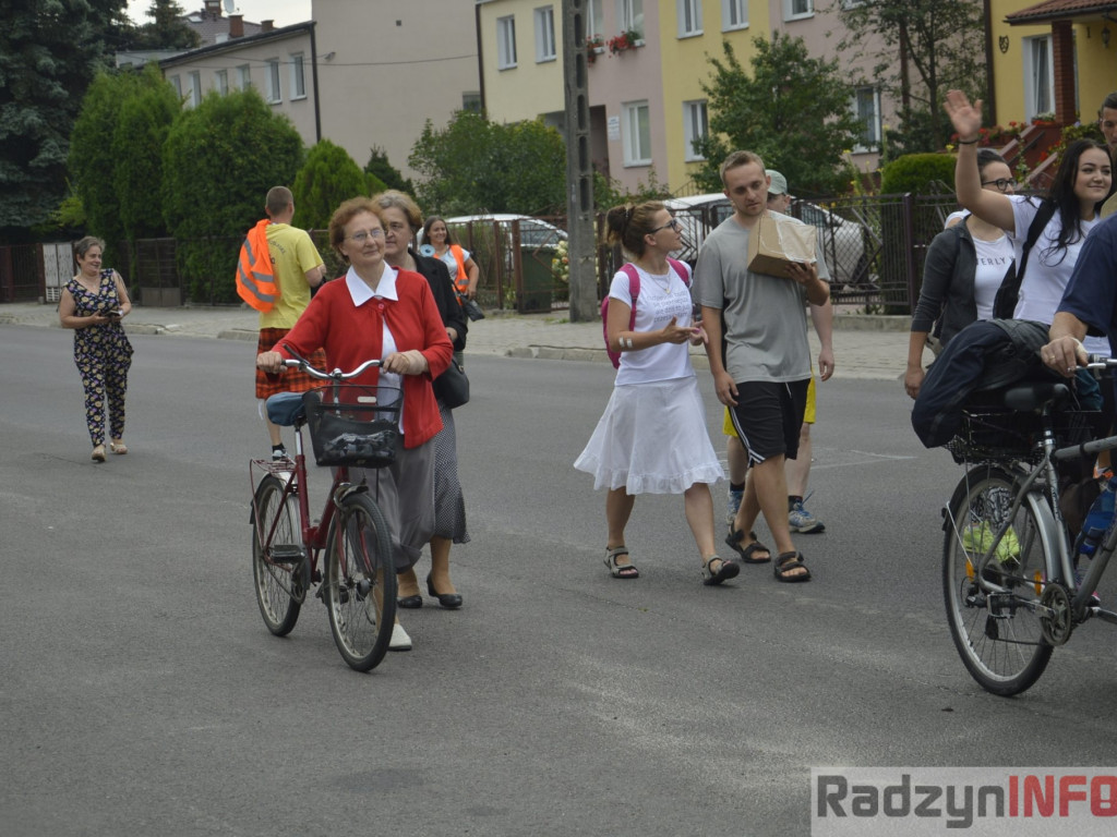 Ruszyli przed oblicze Matki Bożej