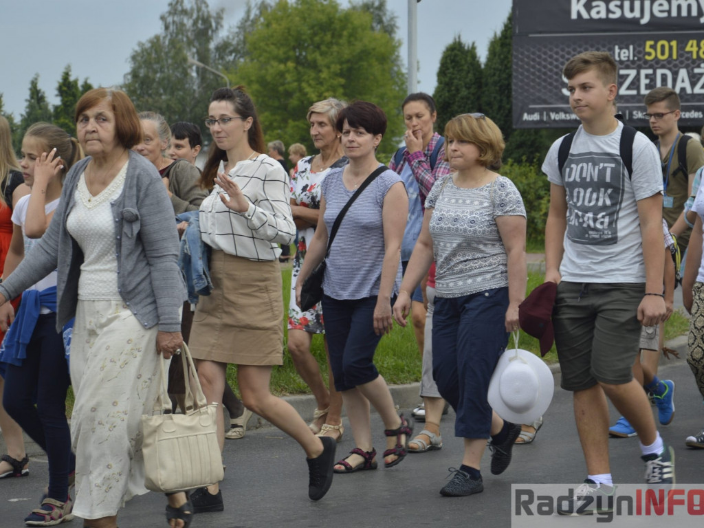 Ruszyli przed oblicze Matki Bożej