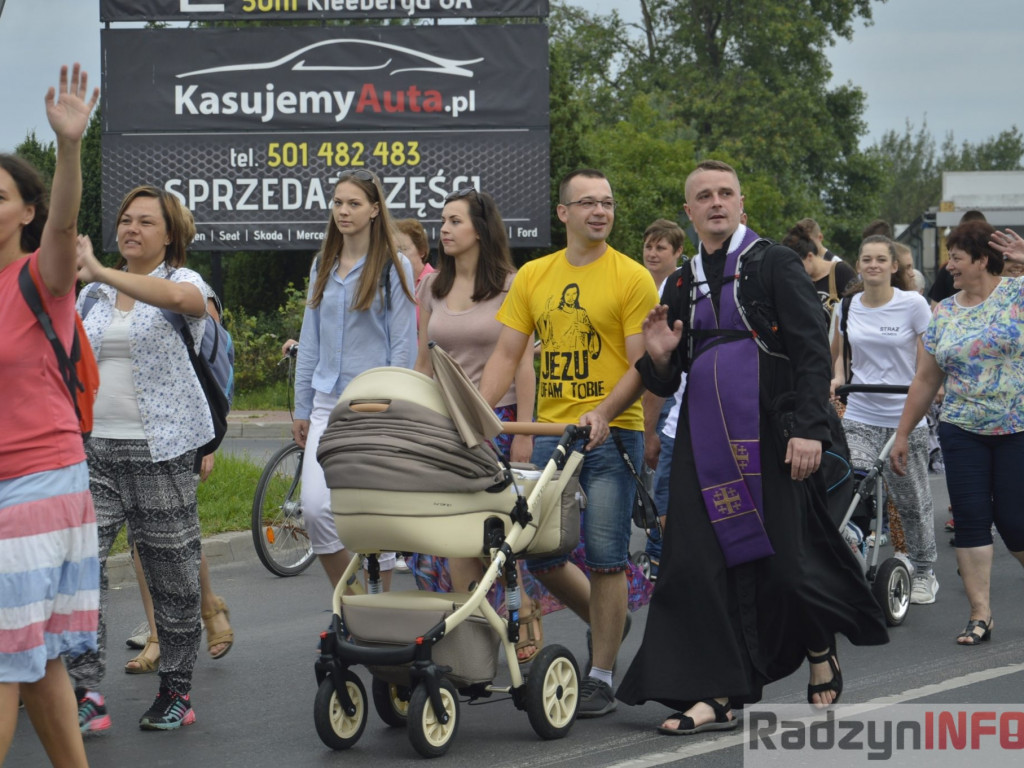 Ruszyli przed oblicze Matki Bożej