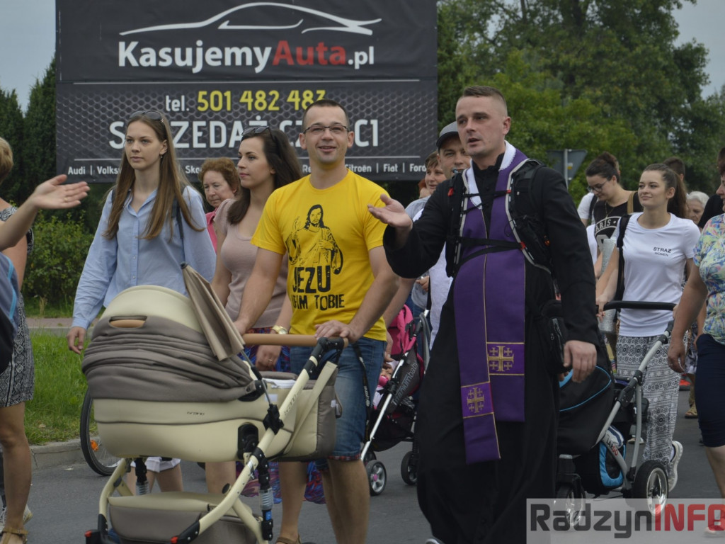 Ruszyli przed oblicze Matki Bożej