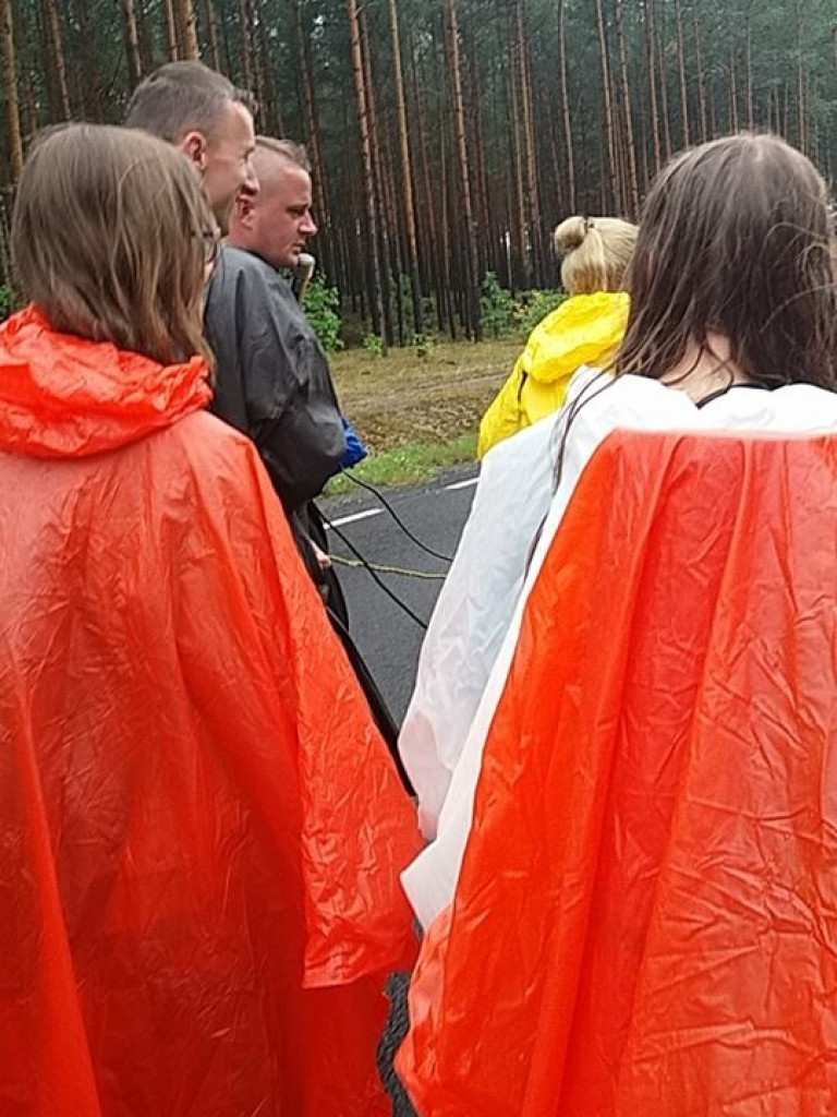 W trudnych warunkach pogodowych, dzień 10