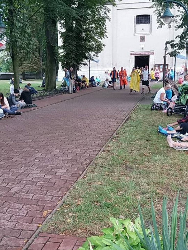 W trudnych warunkach pogodowych, dzień 10