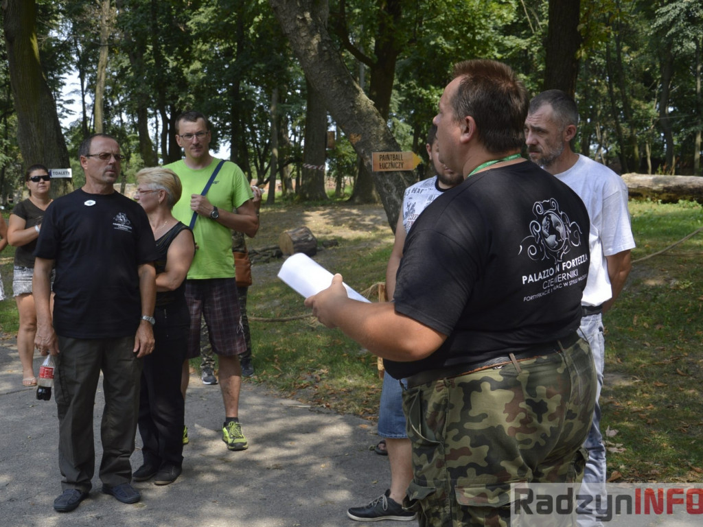 Skórzane kamizelki  i ryk silników