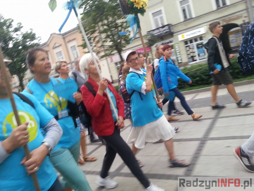 Przed tronem Matki Bożej, dzień 12  (ost.)