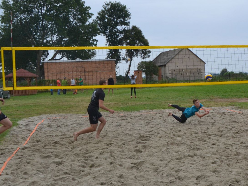 Chłodna plażówka w Bedlnie