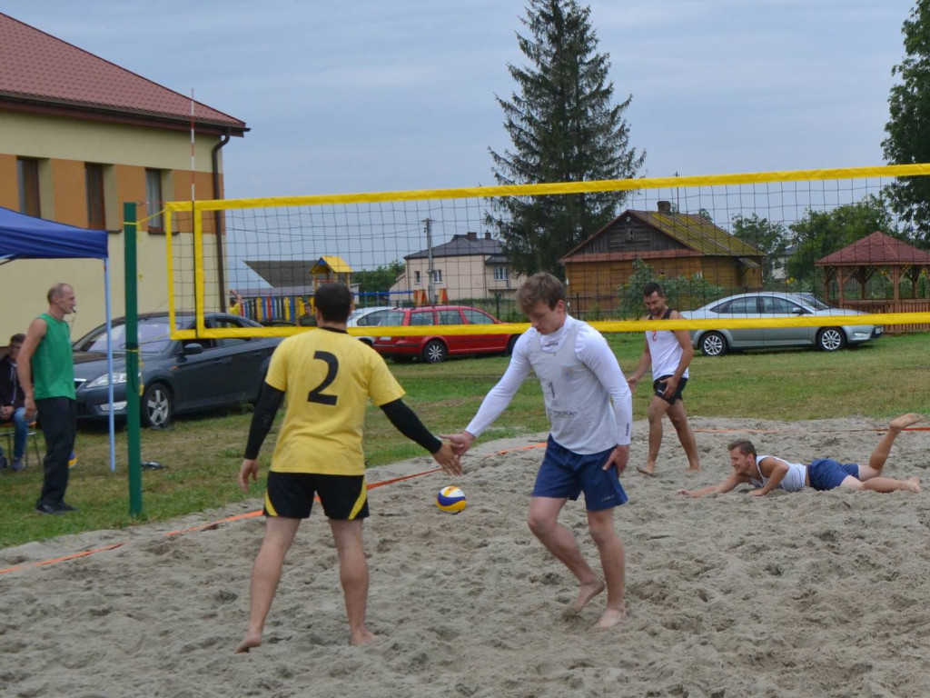 Chłodna plażówka w Bedlnie