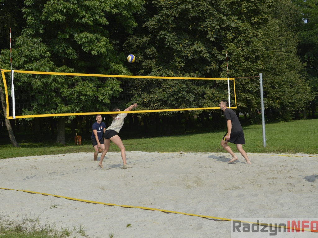 Zakończenie wakacyjnego maratonu siatkówki plażowej
