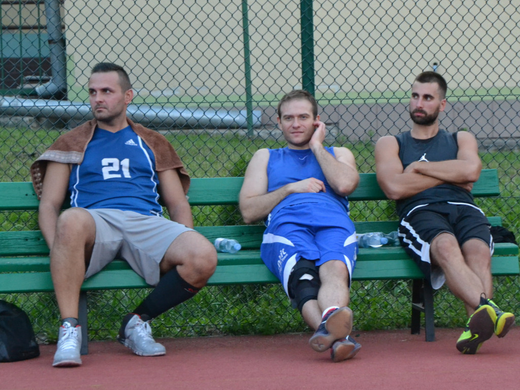 Nocny streetball