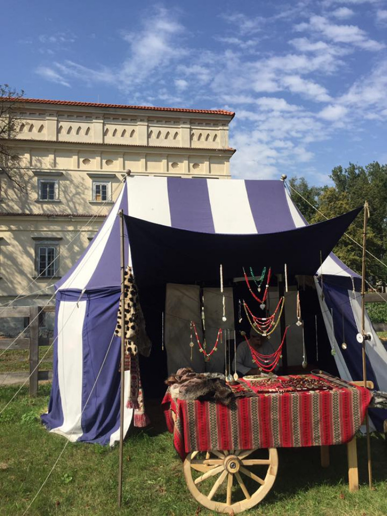 Trwa Festiwal Ognia i Miecza w Czemiernikach