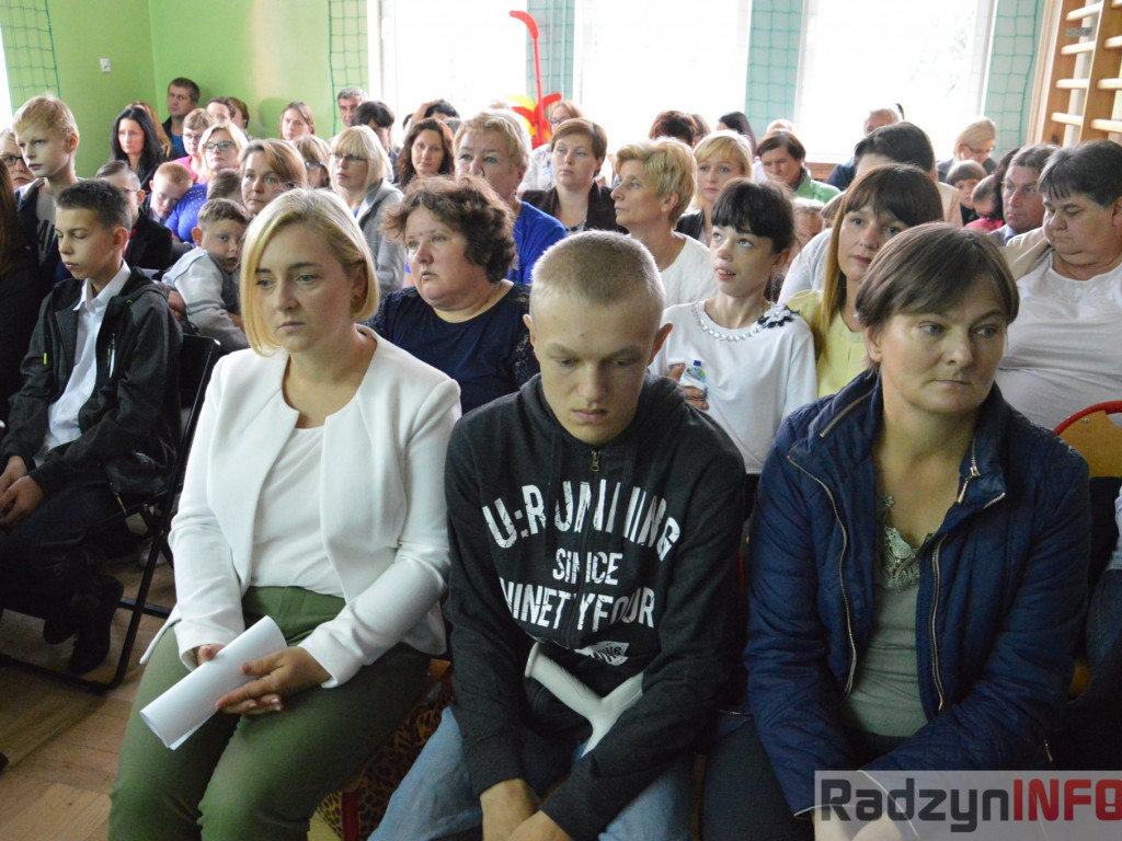 Początek roku szkolnego w  SOSW