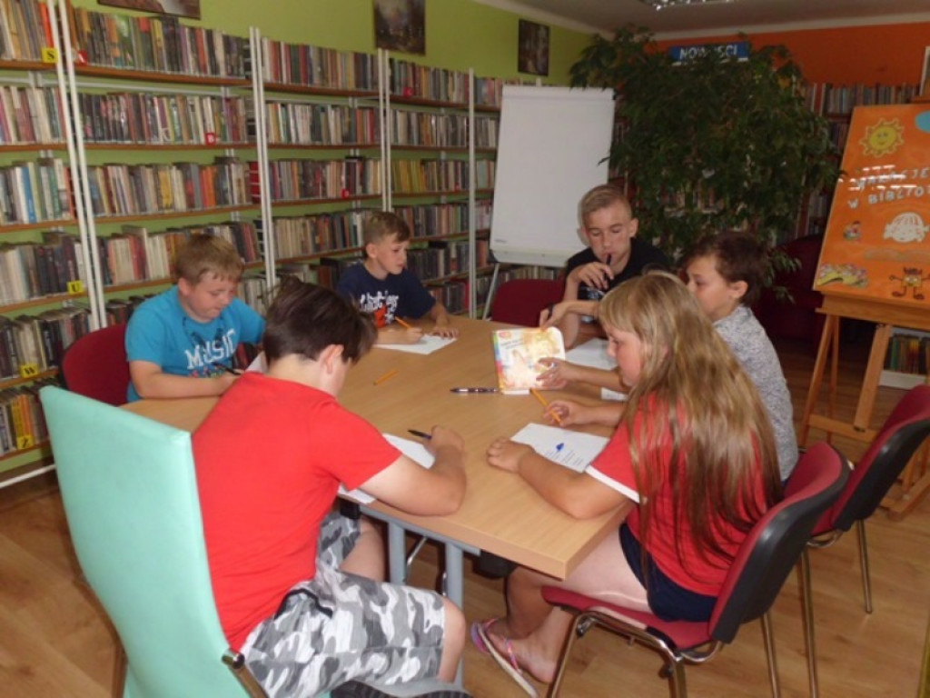 Wakacje w bibliotece 2017