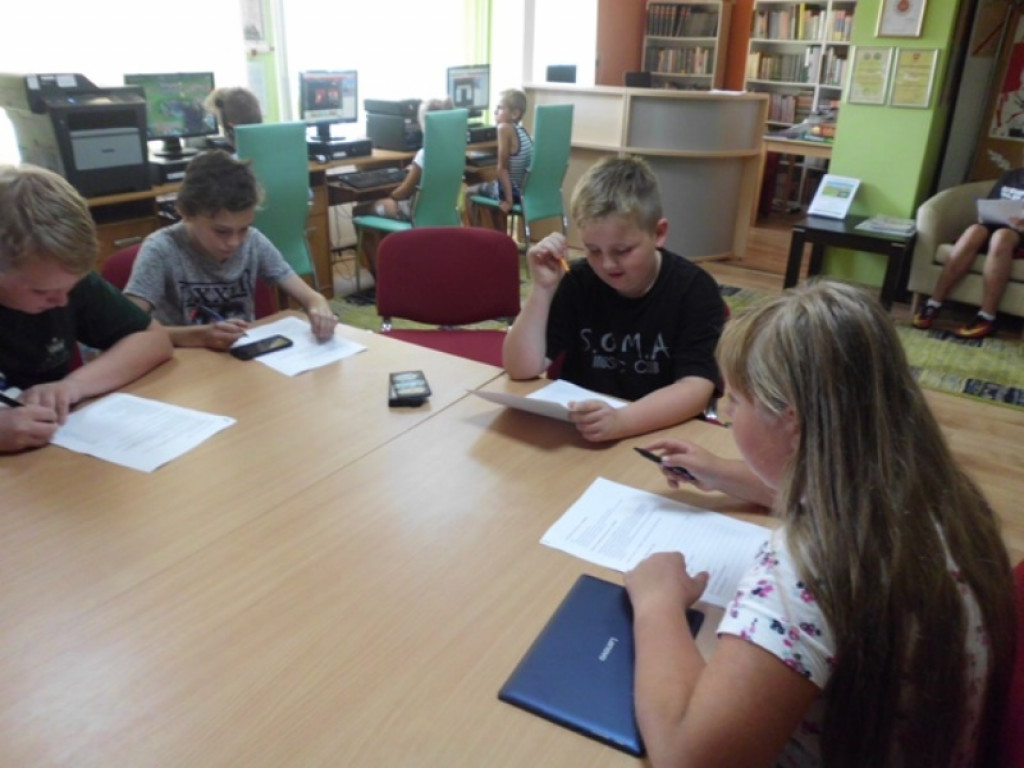 Wakacje w bibliotece 2017