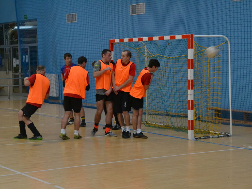 Wąs przed Drinkiem, czyli halówka w gazie