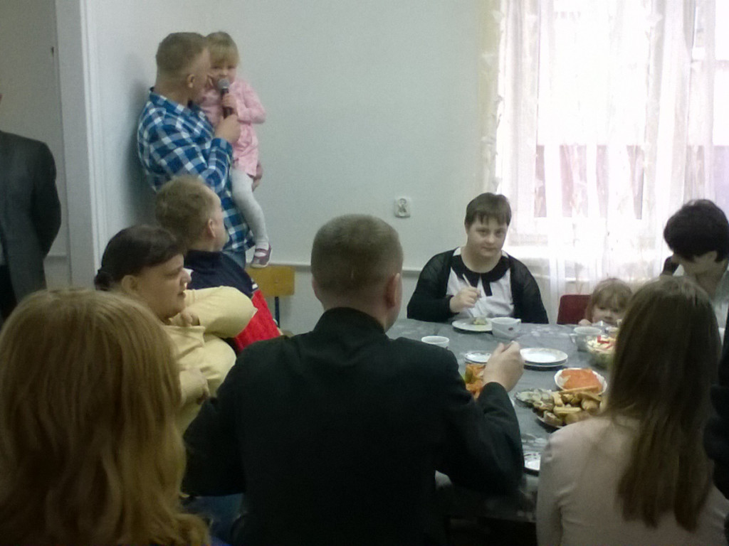 Świąteczny Ósmy Kolor Tęczy