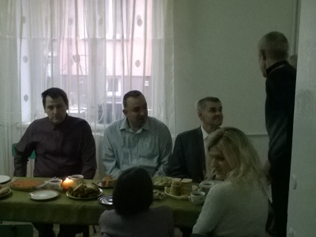 Świąteczny Ósmy Kolor Tęczy