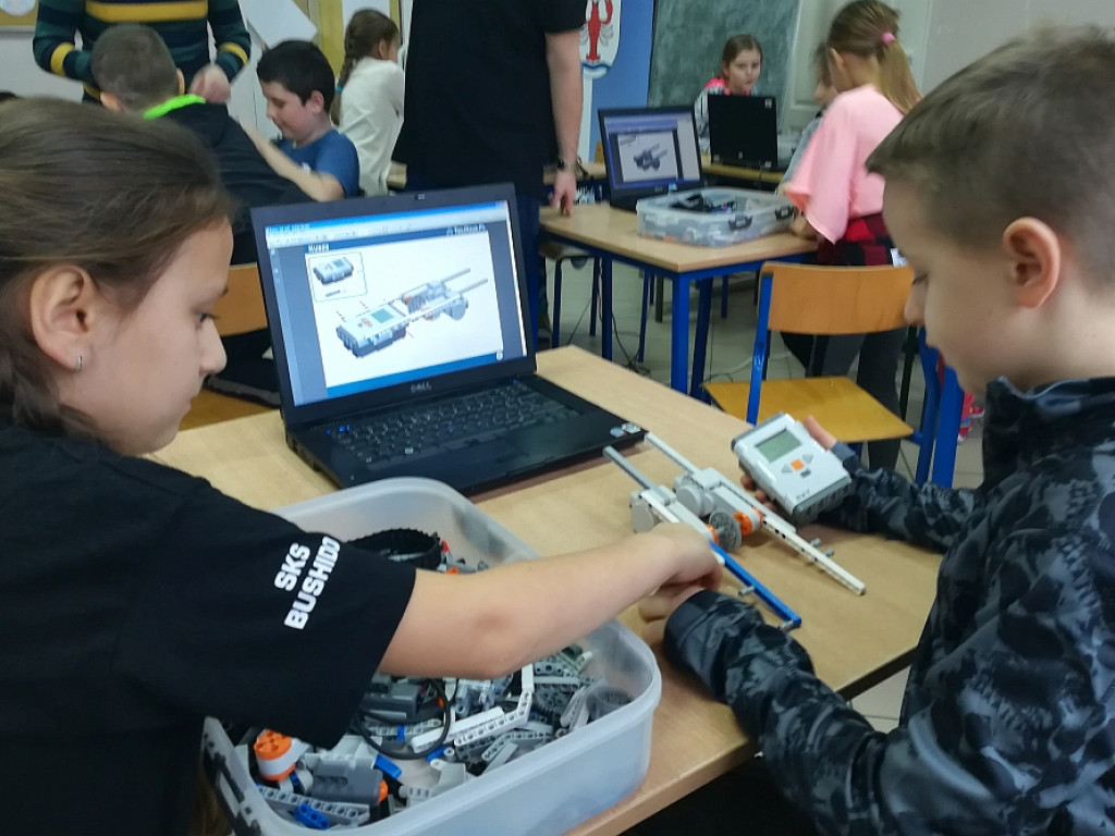 Warsztaty z robotyki i astronomii w Gminie Wohyń