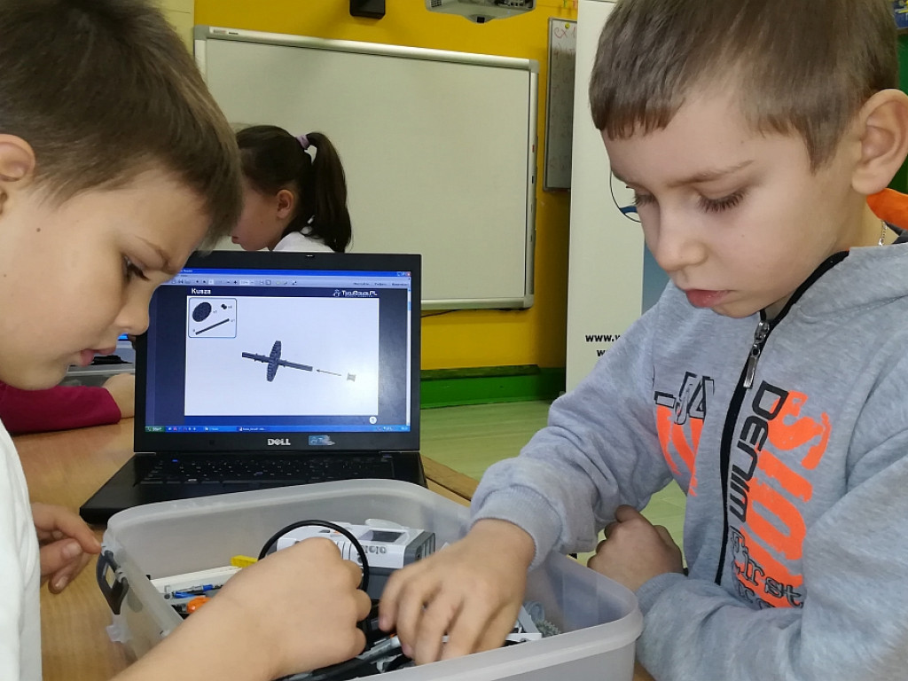 Warsztaty z robotyki i astronomii w Gminie Wohyń