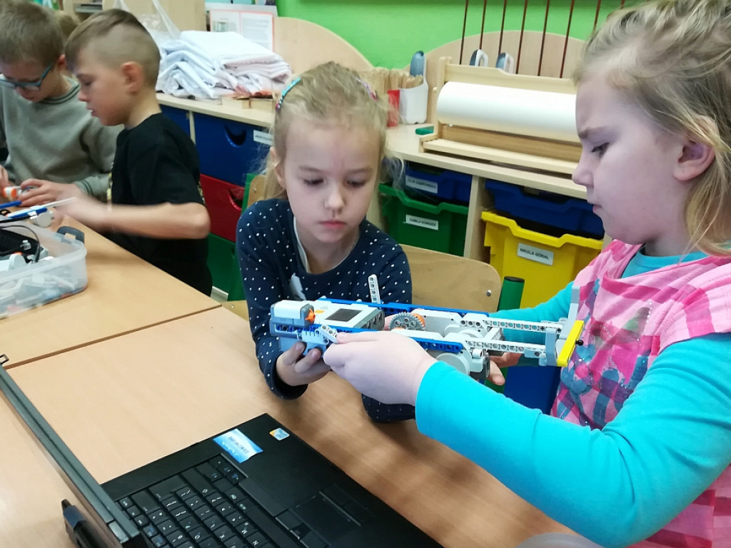 Warsztaty z robotyki i astronomii w Gminie Wohyń