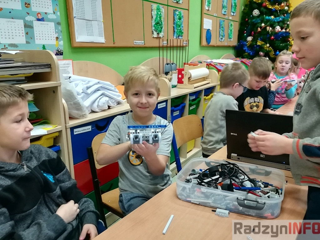 Warsztaty z robotyki i astronomii w Gminie Wohyń