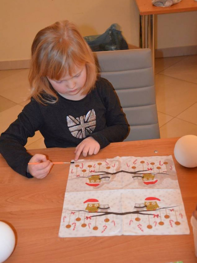 Świąteczne zajęcia rękodzieła artystycznego