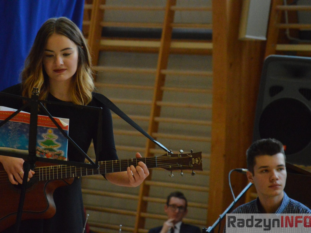 Wesołe jasełka w I LO