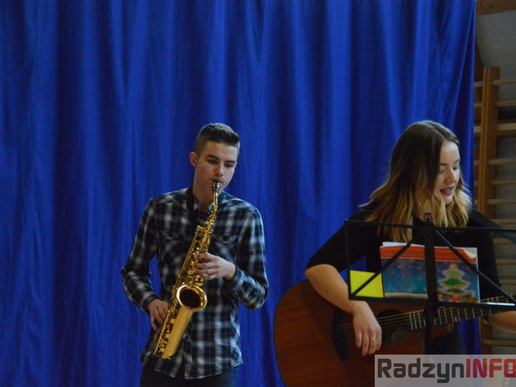 Wesołe jasełka w I LO