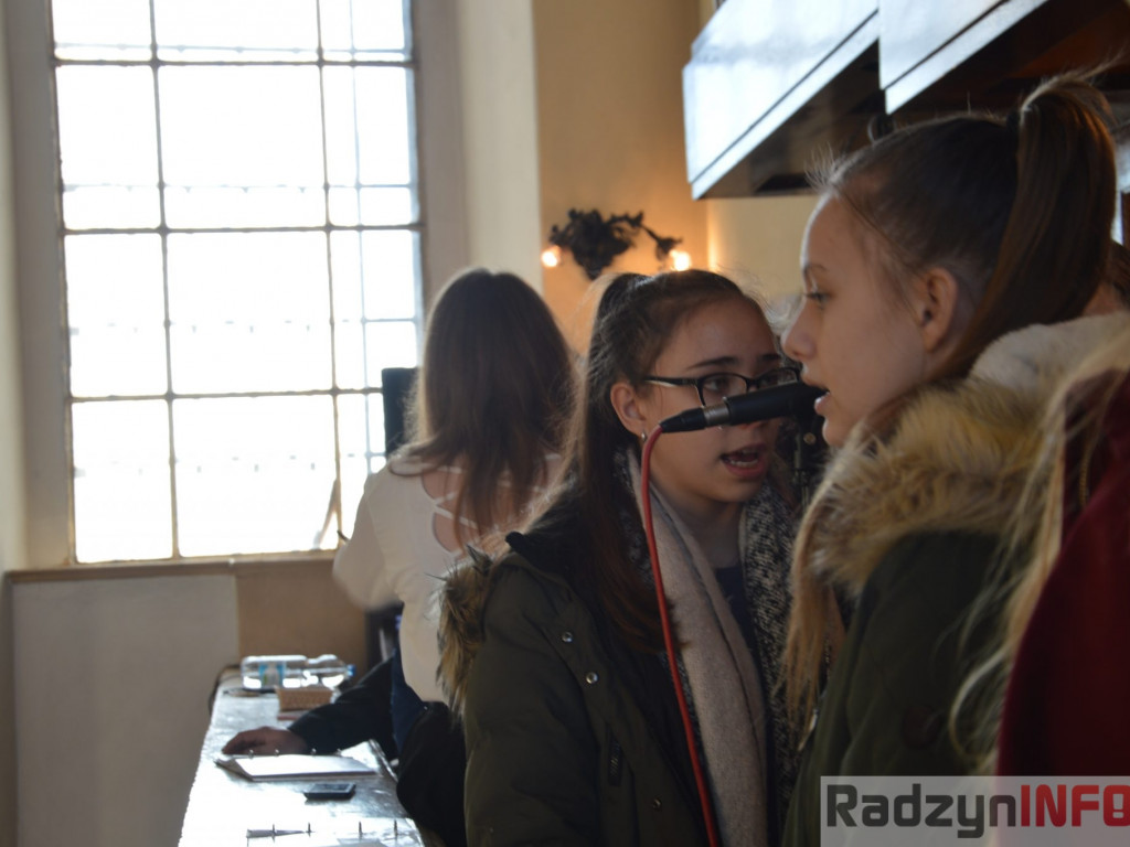 Kolęda z chórem młodzieżowym