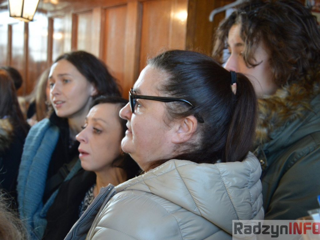 Kolęda z chórem młodzieżowym