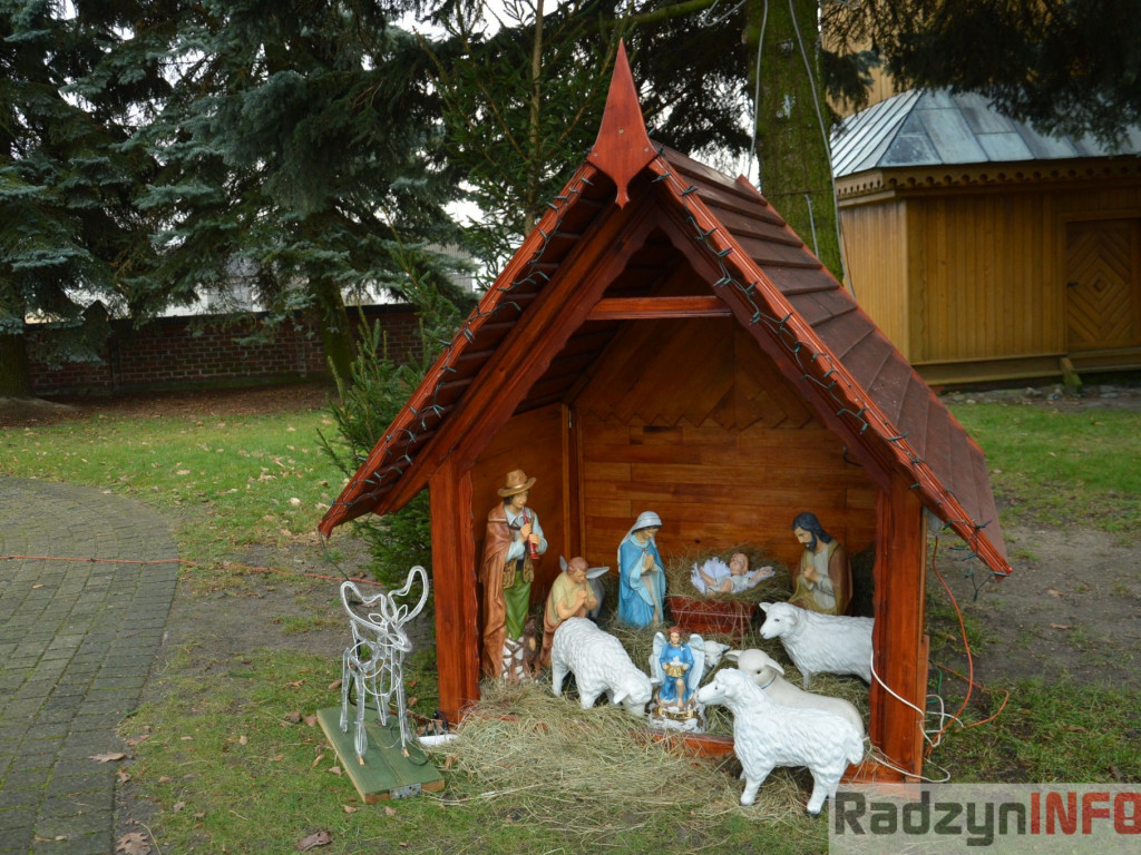 Ostrówki nie gęsi, swoją szopkę mają