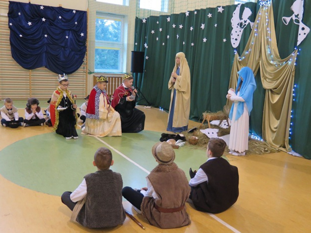 Jasełka w SP Domaszewnica
