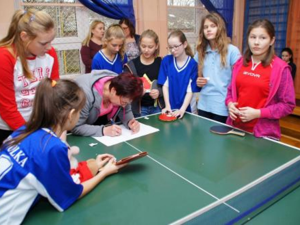 Powiatowy Turniej Tenisa Stołowego - Lisiowólka