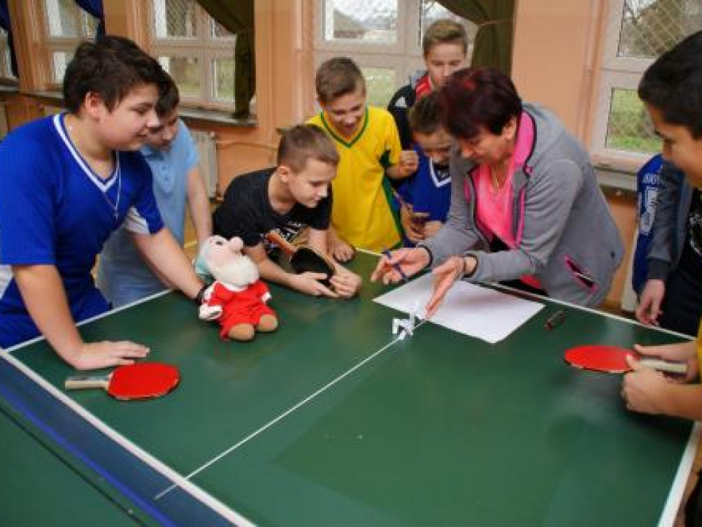 Powiatowy Turniej Tenisa Stołowego - Lisiowólka