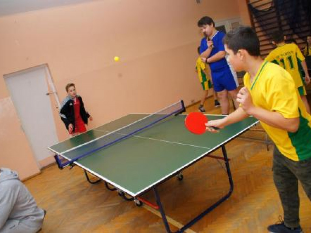 Powiatowy Turniej Tenisa Stołowego - Lisiowólka