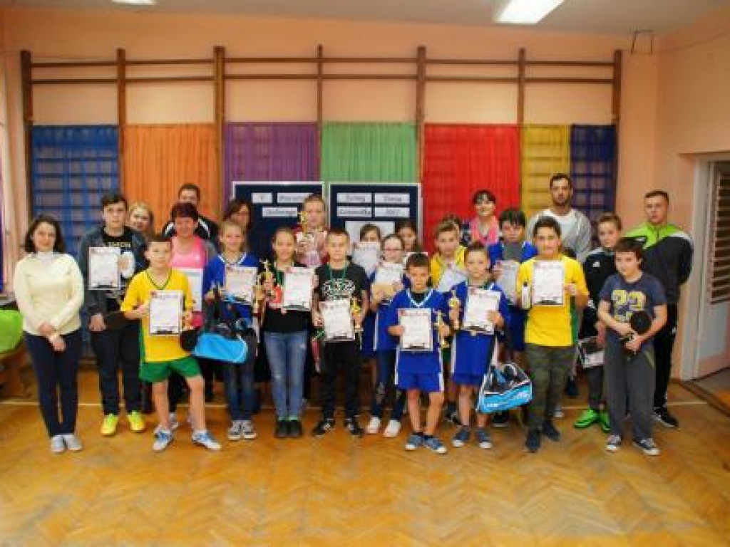 Powiatowy Turniej Tenisa Stołowego - Lisiowólka