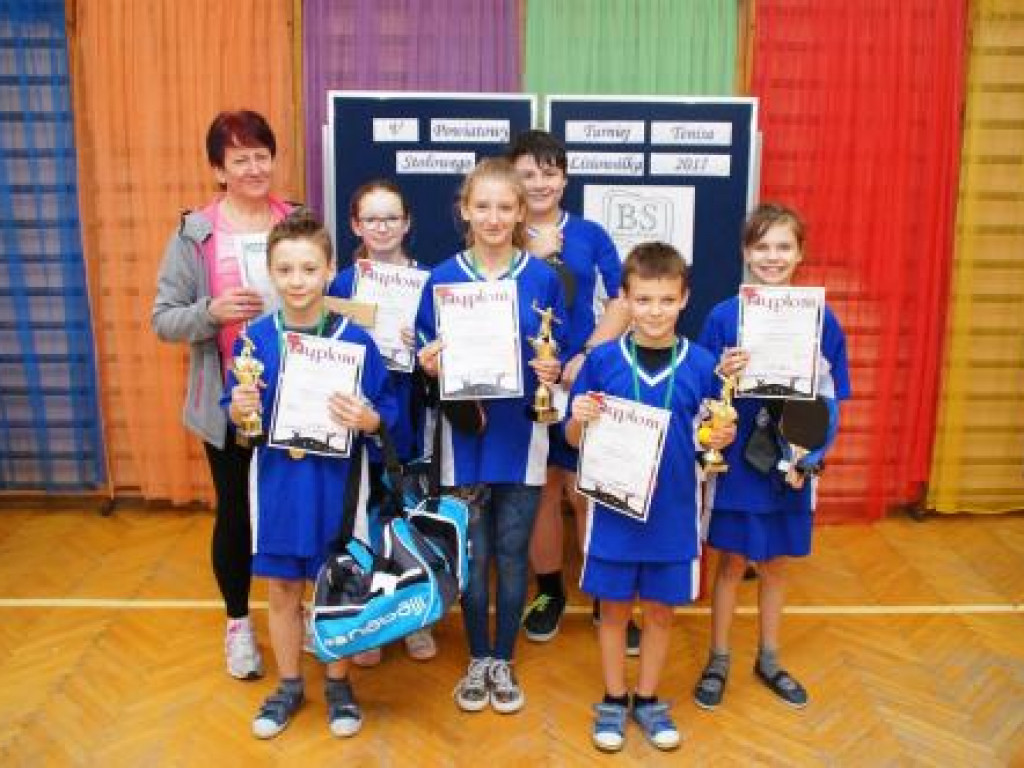 Powiatowy Turniej Tenisa Stołowego - Lisiowólka