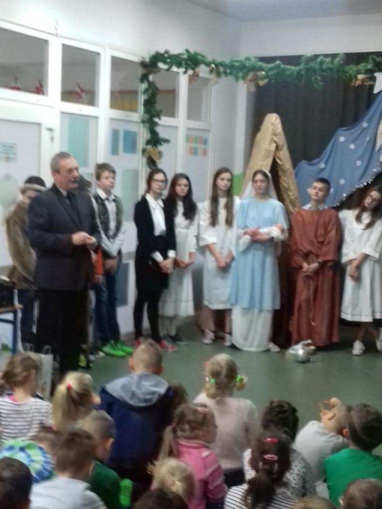 Jasełka w Oddziale Przedszkolnym i SP