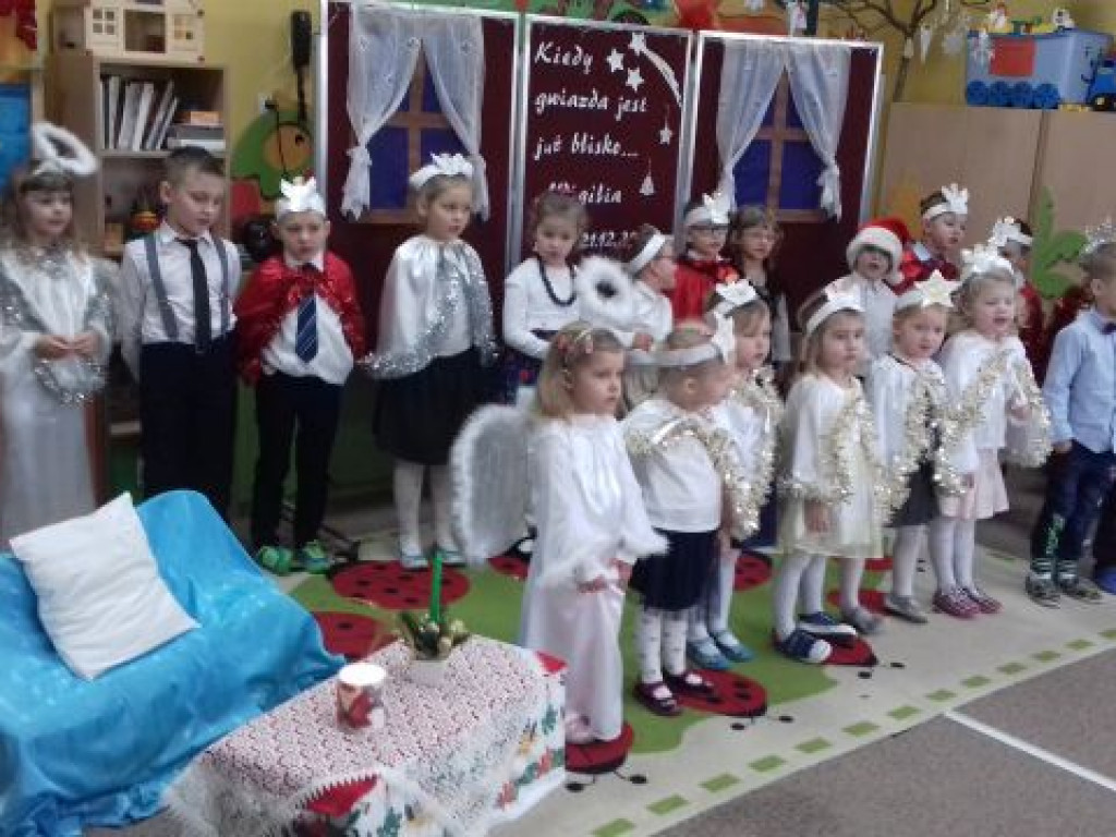 Jasełka w Oddziale Przedszkolnym i SP