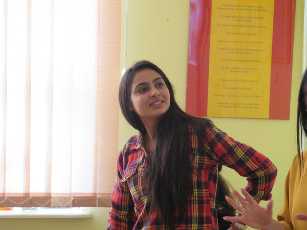 Językowy wolontariat w Szkole Podstawowej w Domaszewnicy