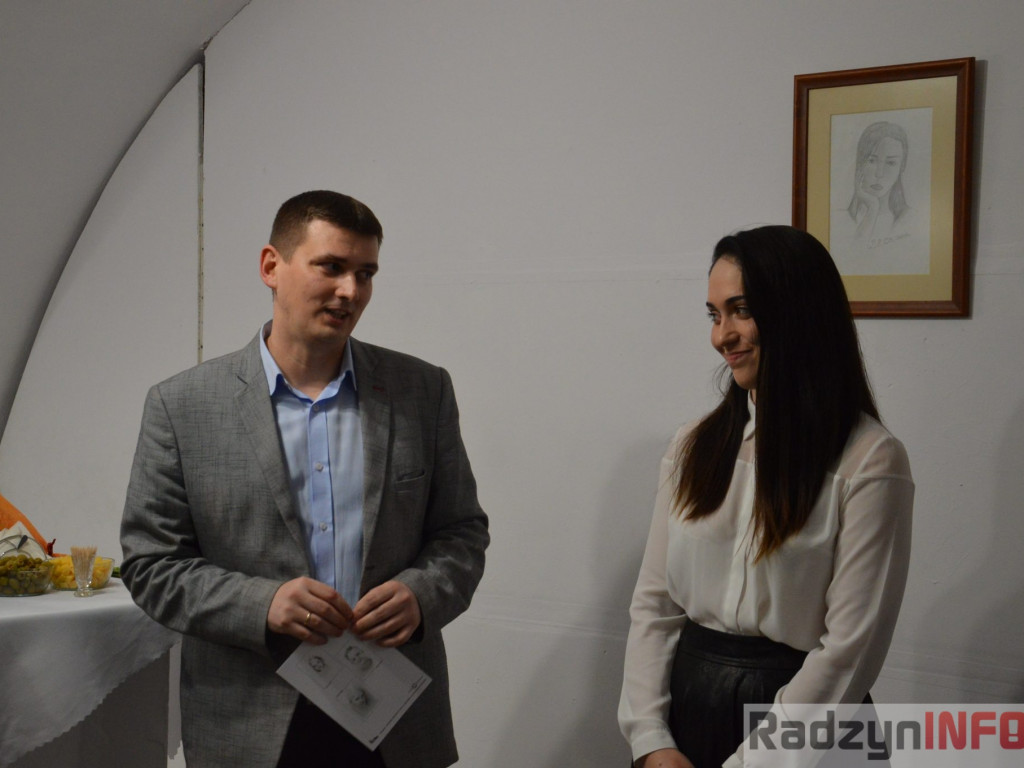 Wystawa rysunku Antoniny Bożym-Rotari