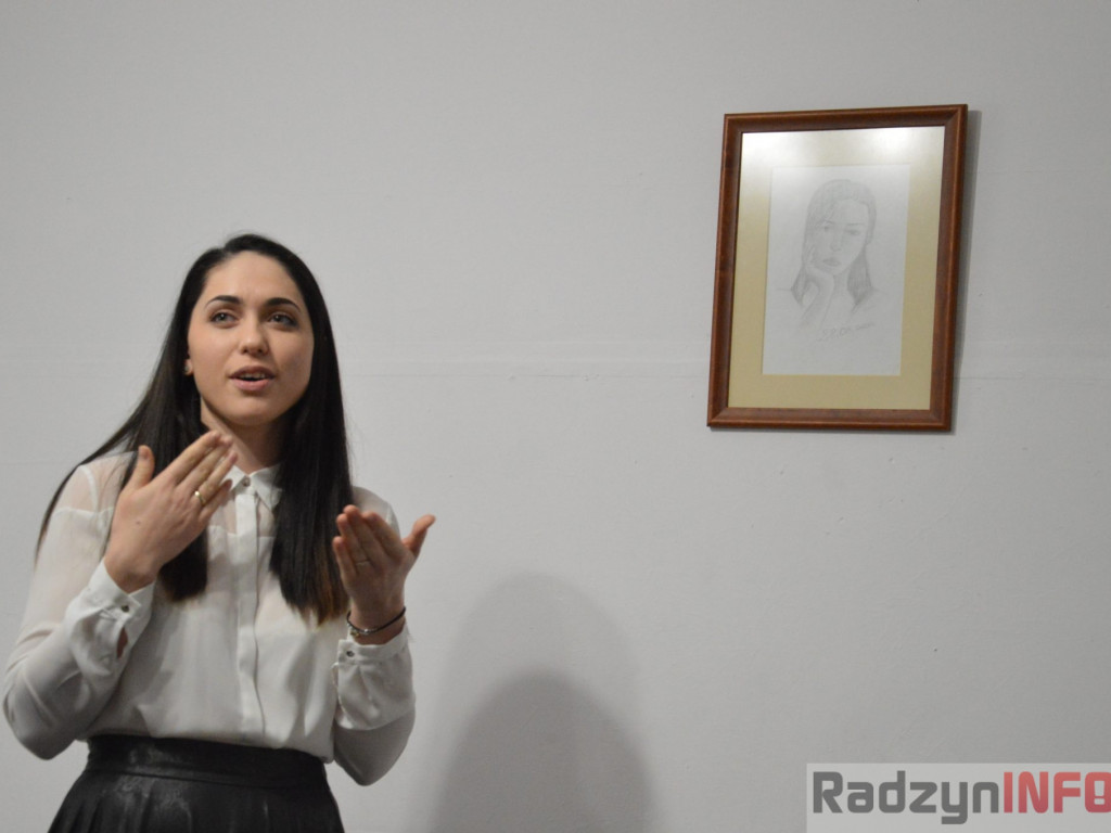 Wystawa rysunku Antoniny Bożym-Rotari