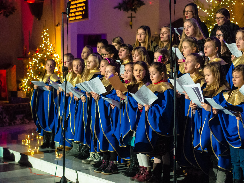 Rodzinne kolędowanie w MBNP
