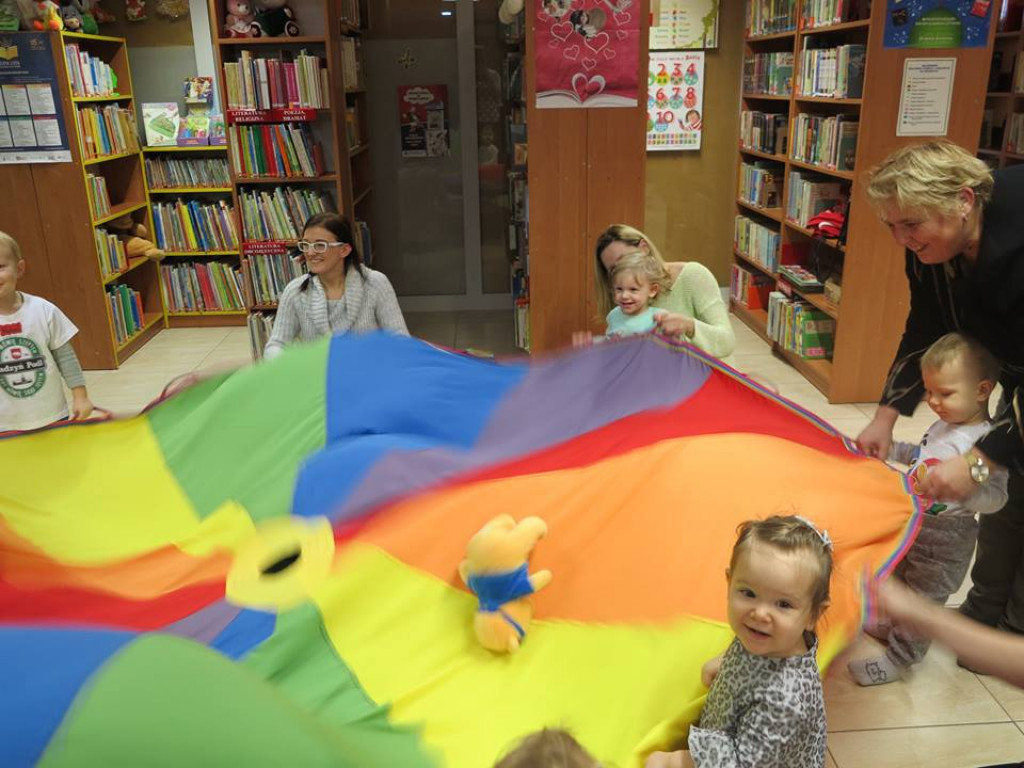 ZIMA w Klubie Biblioteka Malucha