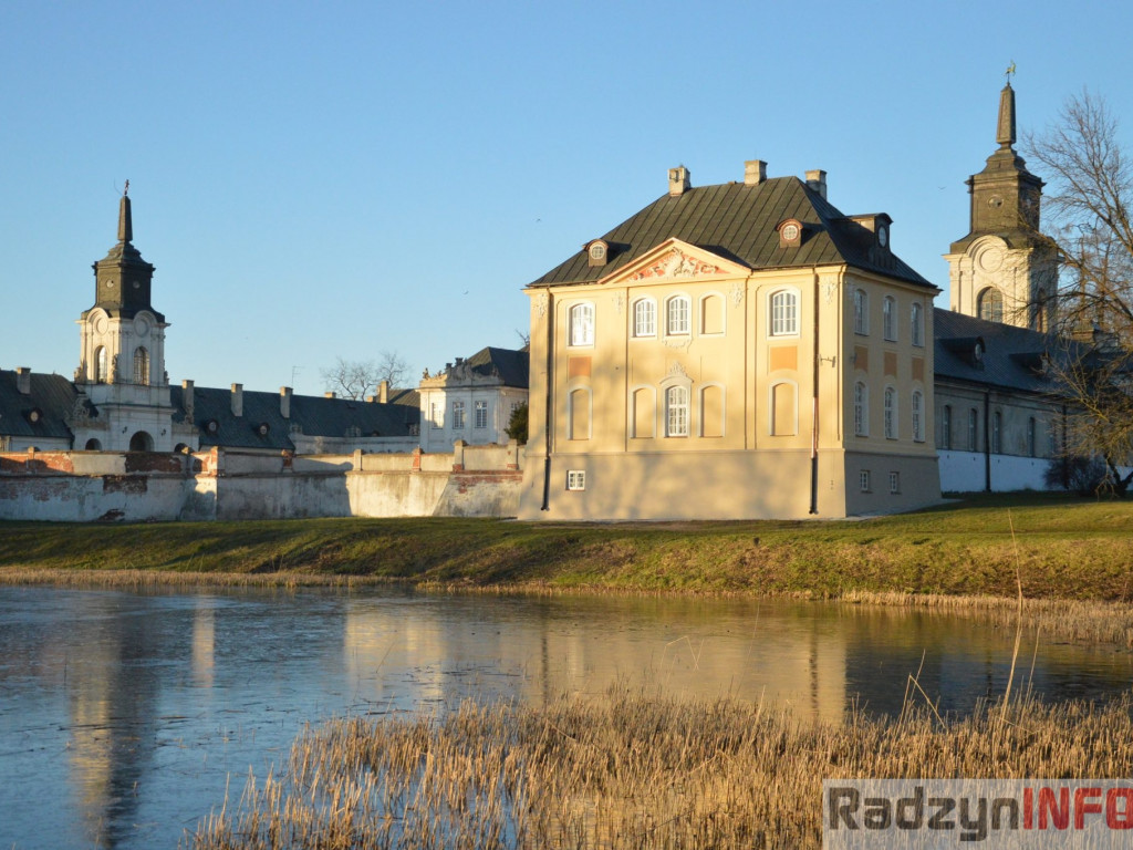 Na Pałac powiało chłodem