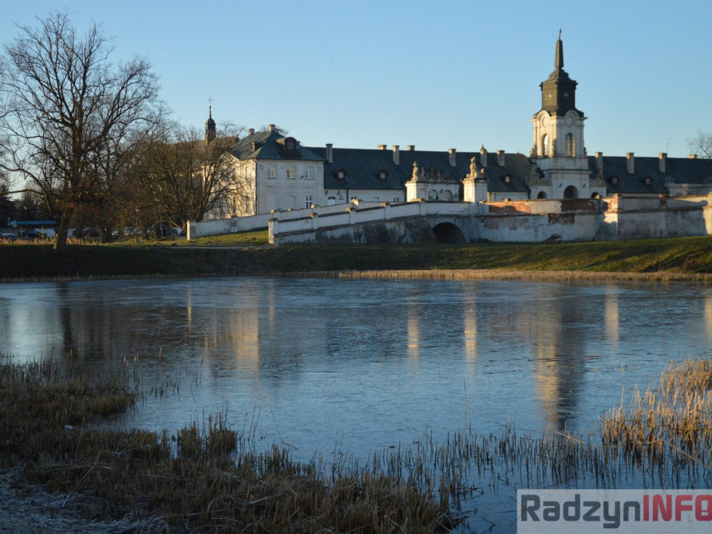Na Pałac powiało chłodem