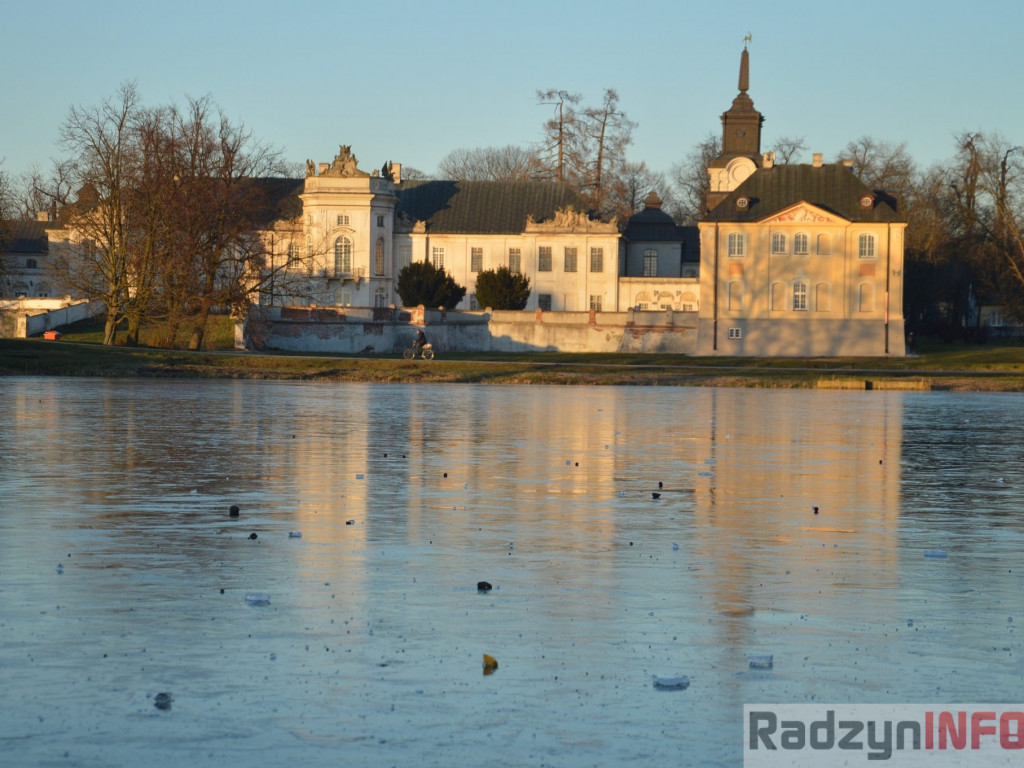Na Pałac powiało chłodem