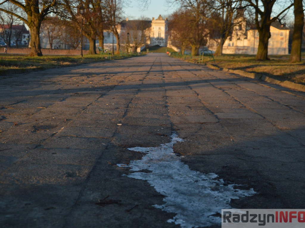 Na Pałac powiało chłodem
