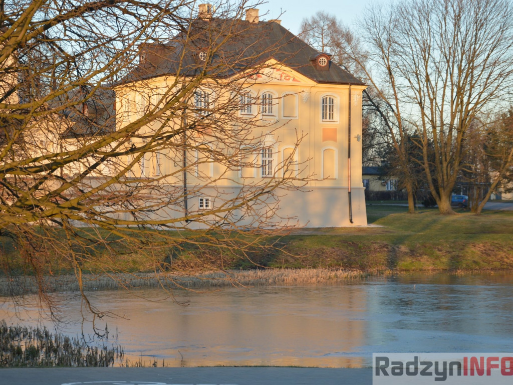 Na Pałac powiało chłodem